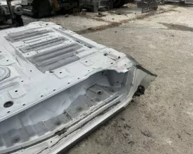 Порог кузова Toyota