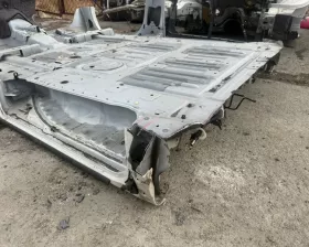 Порог кузова Toyota