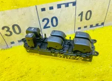 Блок управления стеклоподъемниками TOYOTA LAND CRUISER PRADO 2005/Цвет 202 8404060011 VZJ120W 5VZFE, передний правый