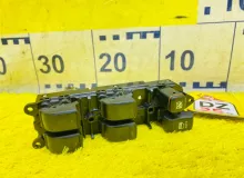 Блок управления стеклоподъемниками TOYOTA LAND CRUISER PRADO 2006/Цвет 070 8404060012 TRJ120W 2TRFE, передний правый