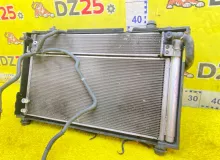 Радиатор основной LEXUS CT200H 2011/Цвет 212 1640037240 ZWA10 2ZRFXE, передний