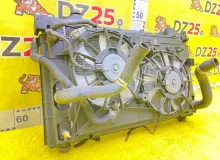 Радиатор основной LEXUS CT200H 2011/Цвет 212 1640037240 ZWA10 2ZRFXE, передний