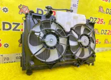 Радиатор основной TOYOTA VOXY 2014/Цвет 1F7 8846028660 ZWR80G 2ZRFXE, передний