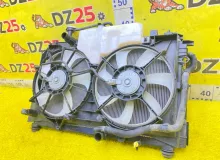 Радиатор основной TOYOTA ESQUIRE 2014/Цвет 220 1640037280 ZWR80G 2ZRFXE, передний