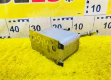 Радиатор акпп Land Rover RANGE ROVER 2006/Цвет 697 PFZ500020 L322 448PN, передний