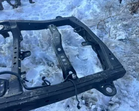Рама Toyota