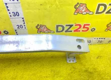 Жесткость бампера LEXUS CT200H 2011/Цвет 212 5202176020 ZWA10 2ZRFXE, передний