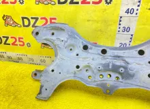Балка под двс TOYOTA VOXY 2014/Цвет 202 5120128231 ZWR80G 2ZRFXE, передняя