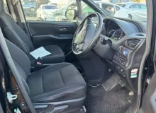 Телевизор TOYOTA NOAH 2014/Цвет 202 5320528200 ZWR80G 2ZRFXE, передний