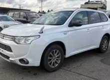 Компрессор кондиционера MITSUBISHI OUTLANDER 2014/Цвет W13 7813A483 GG2W 4B11, передний