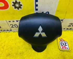 Подушка безопасности водителя Mitsubishi
