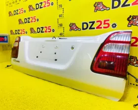 Дверь 5я TOYOTA