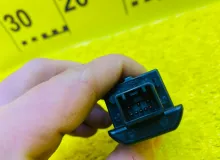Кнопка старта TOYOTA VOXY 2014/Цвет 1F7 8961130140 ZWR80G 2ZRFXE, передняя