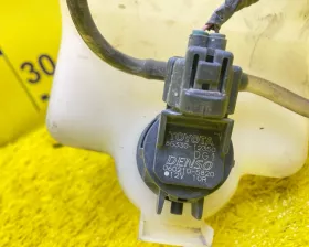 Бачок стеклоомывателя TOYOTA