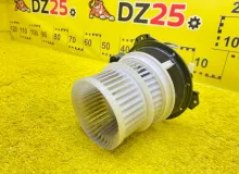 Мотор печки TOYOTA ESQUIRE 2014/Цвет 220 8710328130 ZWR80G 2ZRFXE, передний