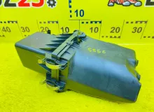 Корпус воздушного фильтра TOYOTA PRIUS 2016/Цвет 070 1770037330 ZVW50 2ZRFXE, передний