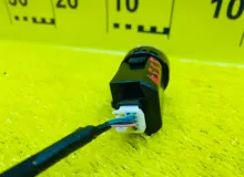 Кнопка старта TOYOTA NOAH 2014/Цвет 202 8961130140 ZWR80G 2ZRFXE, передняя