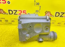 Корпус воздушного фильтра TOYOTA LAND CRUISER PRADO 2005/Цвет 202 1770062140 VZJ120W 5VZFE, передний