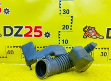 Патрубок воздушного фильтра TOYOTA LAND CRUISER PRADO 2005/Цвет 202 1788162200 VZJ120W 5VZFE, передний