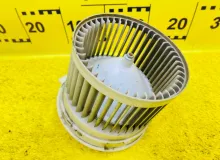 Мотор печки NISSAN SERENA 2016/Цвет K23 272253GR1A GFNC27 MR20DD, передний
