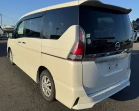Накладка на крыло NISSAN