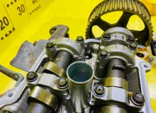 Головка блока цилиндров TOYOTA LAND CRUISER PRADO 2005/Цвет 202 1110169136 VZJ120W 5VZFE, передняя левая