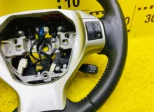 Руль LEXUS CT200H 2011/Цвет 212 4510076010C3 ZWA10 2ZRFXE, передний