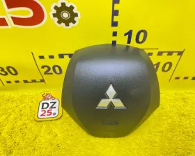 Подушка безопасности водителя Mitsubishi