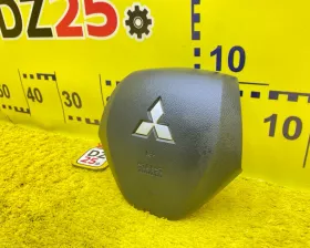 Подушка безопасности водителя Mitsubishi