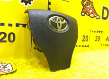 Подушка безопасности водителя TOYOTA ESQUIRE С ЗАРЯДОМ|2014 4513028601C0 ZWR80G 2ZRFXE, передняя