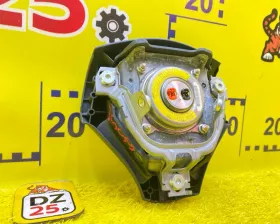 Подушка безопасности водителя Toyota