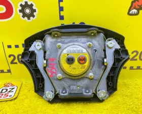 Подушка безопасности водителя Toyota