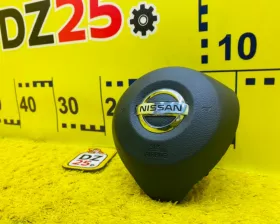 Подушка безопасности водителя Nissan