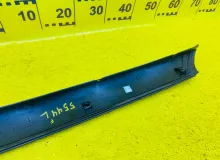 Молдинг лобового стекла Land Rover RANGE ROVER 2006/Цвет 697 DCB500172 L322 448PN, передний левый