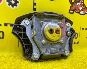 Подушка безопасности водителя Toyota