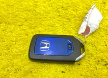 Ключ зажигания HONDA VEZEL 2014/Цвет NH821M 72147T5CJ01 RU3 LEB, передний