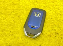 Ключ зажигания HONDA VEZEL 2014/Цвет NH823M 72147T5CJ01 RU3 LEB, передний
