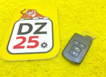 Ключ зажигания TOYOTA ESQUIRE 2014/Цвет 220 8990428560 ZWR80G 2ZRFXE, передний