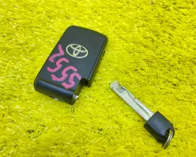 Ключ зажигания TOYOTA