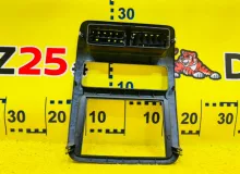Консоль магнитофона TOYOTA TOWN ACE NOAH 1997/Цвет 2CQ 5540528130 SR50G 3SFE, передний