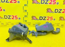 Корпус воздушного фильтра LEXUS CT200H 2011/Цвет 212 1770037290 ZWA10 2ZRFXE, передний