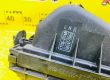 Корпус воздушного фильтра LEXUS CT200H 2011/Цвет 212 1770037290 ZWA10 2ZRFXE, передний