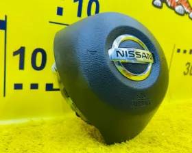 Подушка безопасности водителя Nissan