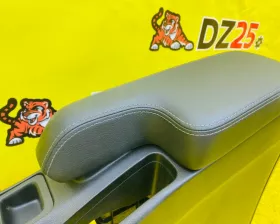 Бардачок между сиденьями HONDA