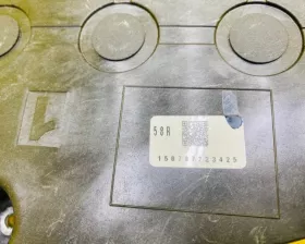 Доводчик двери Toyota