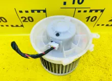 Мотор печки NISSAN SERENA 2017/Цвет QAB 272253GR1A GFNC27 MR20DD, передний