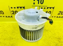 Мотор печки NISSAN SERENA 2017/Цвет QAB 272253GR1A GFNC27 MR20DD, передний