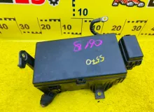 Блок предохранителей TOYOTA LAND CRUISER PRADO 2005/Цвет 202 821116A220 VZJ120W 5VZFE, передний
