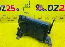 Блок предохранителей TOYOTA LAND CRUISER PRADO 2005/Цвет 202 821116A220 VZJ120W 5VZFE, передний