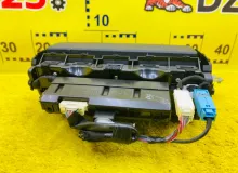 Монитор LEXUS CT200H 2011/Цвет 212 5542076010 ZWA10 2ZRFXE, передний